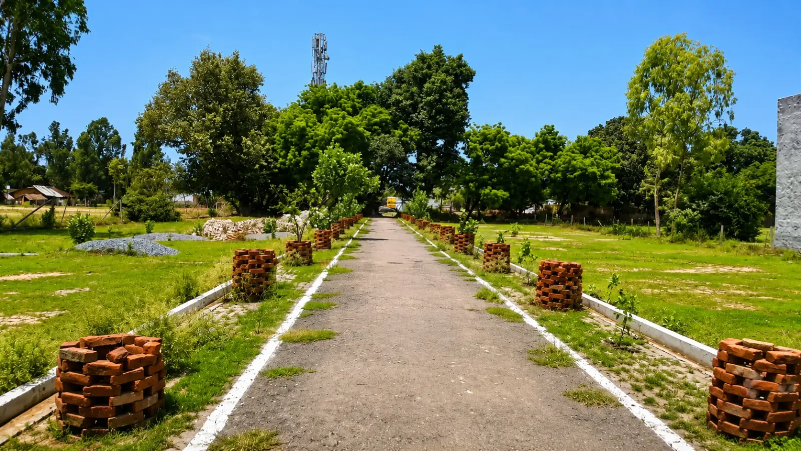 Wide Road Connectivity